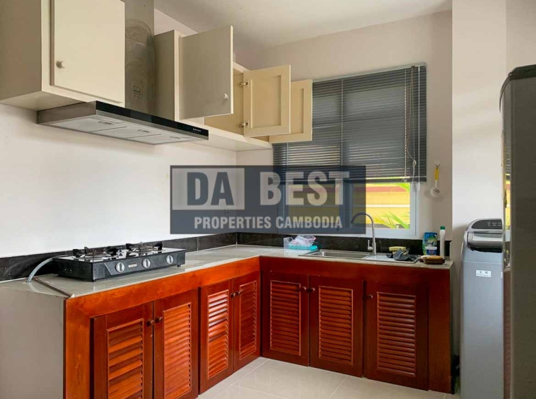 Beautiful 2Bedroom Apartment for rent in Toul Tumpoung - Phnom Penh -kitchen