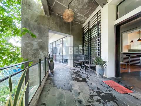 Modern 2 Bedrooms Apartment Pool For Rent In Siem Reap – Balcony