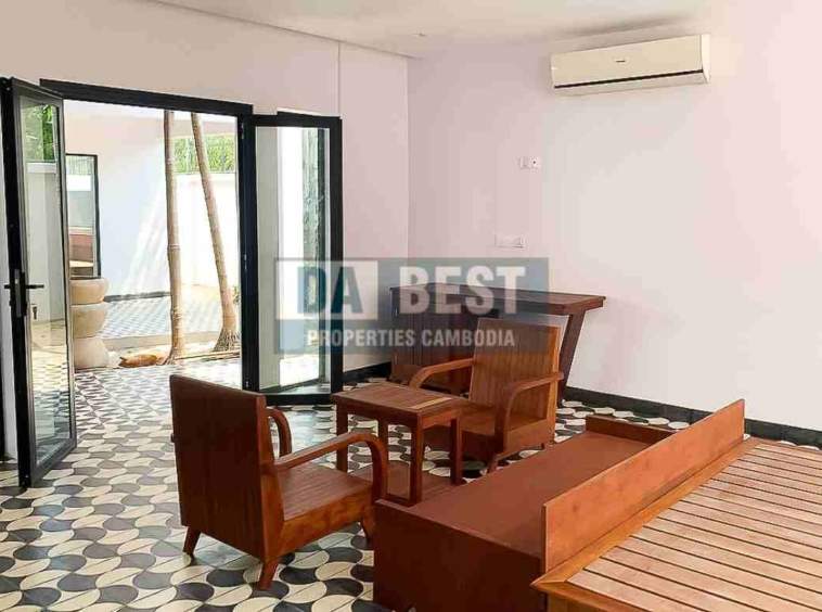 9 Bedroom Hotel Rent and Sale in Siem Reap- Sala Kamreauk (12)