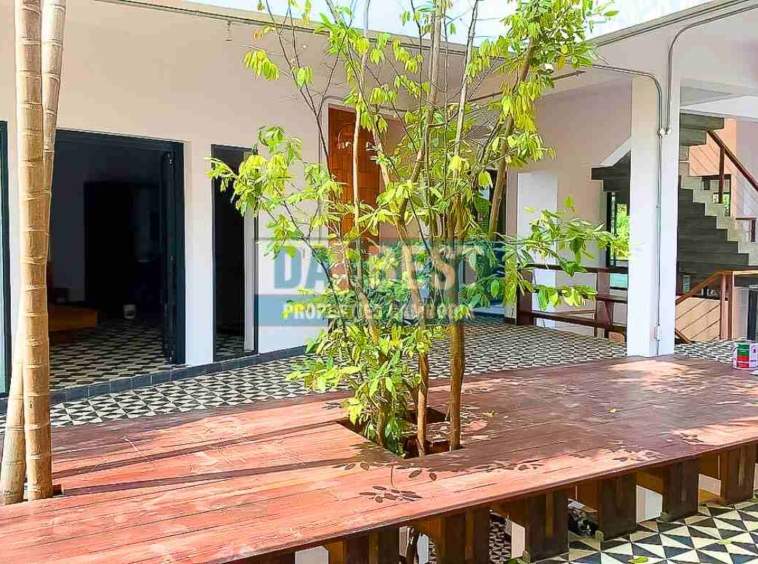 9 Bedroom Hotel Rent and Sale in Siem Reap- Sala Kamreauk (19)