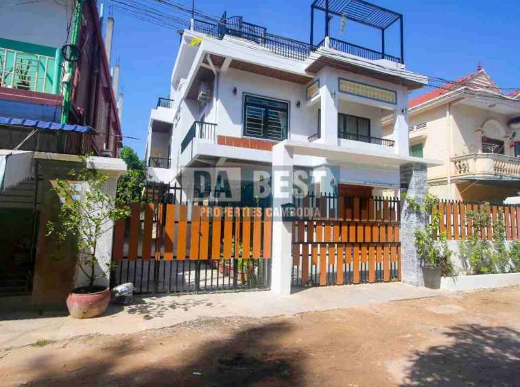 New Modern House 4 Bedroom For Rent In Siem Reap - Sla Kram - Building