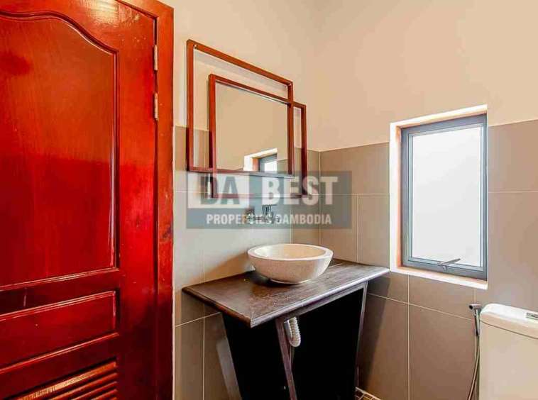 Private House 3 Bedroom For Rent In Siem Reap – Sala Kamreuk-Bathroom