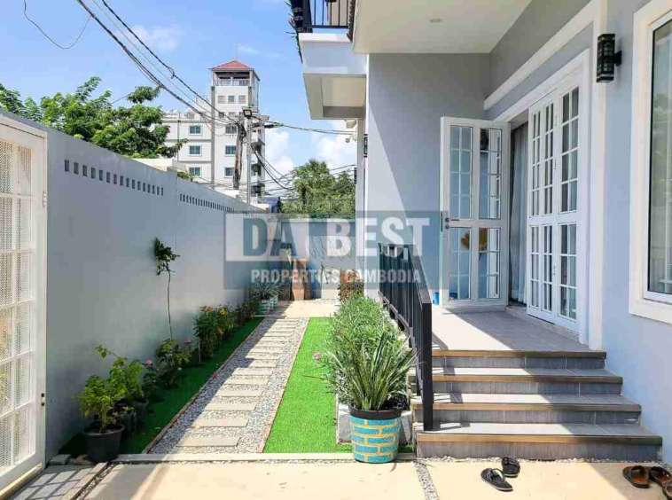 Private House 3 Bedroom For Rent in Siem Reap - Svay Dangkum -Garden