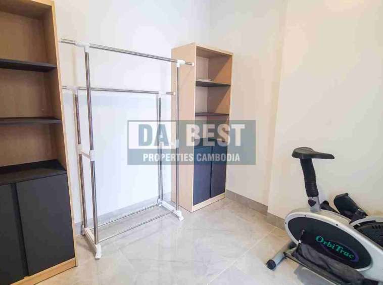 Private House 3 Bedroom For Rent in Siem Reap - Svay Dangkum - Gym room