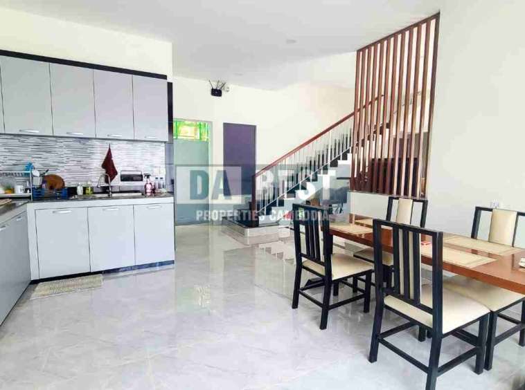 Private House 3 Bedroom For Rent in Siem Reap - Svay Dangkum - Kitchen area