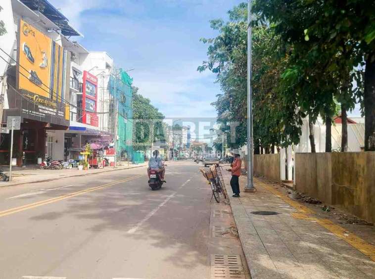 Commercial Space for Rent in Krong Siem Reap - Sala Kamreuk (1)