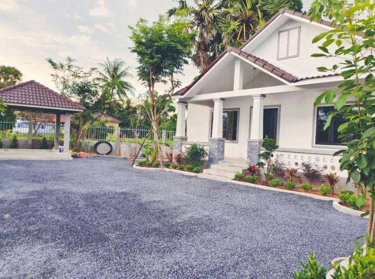 private villa for rent in kampot