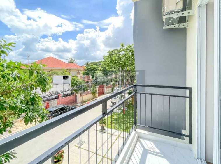 2 Bedroom Apartment For Rent In Siem Reap – Balcony