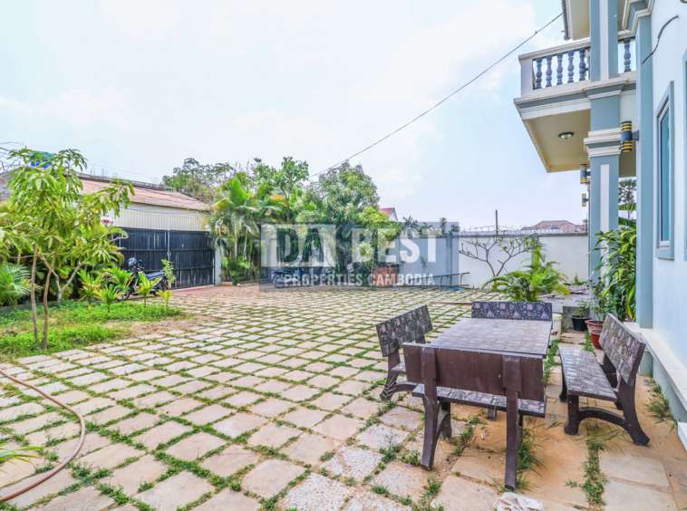 4 Bedrooms Villa for Rent in Krong Siem Reap-Svay Dangkum-8