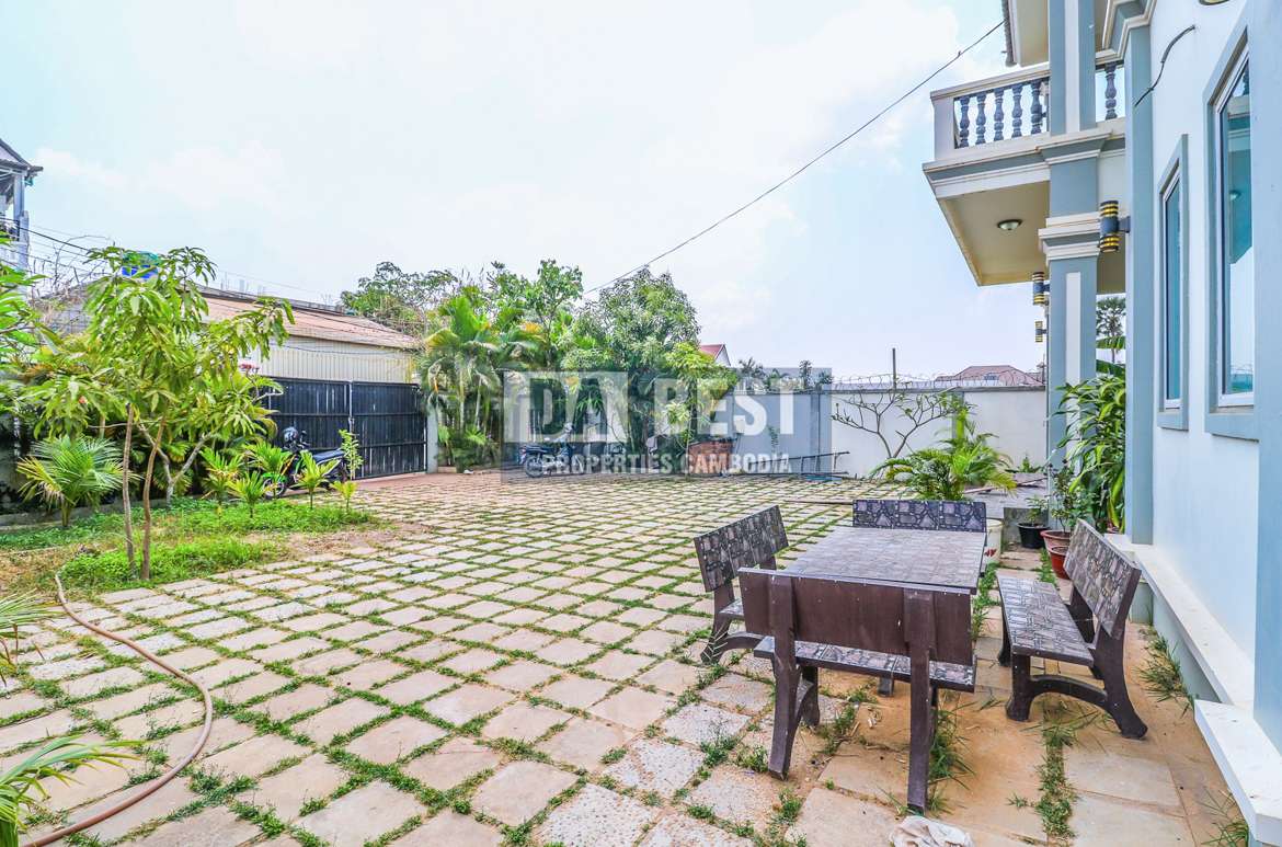 4 Bedrooms Villa for Rent in Krong Siem Reap-Svay Dangkum-8