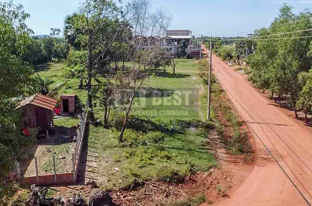 Land for Sale in Siem Reap - Near Phum Baitang and Angkor Golf