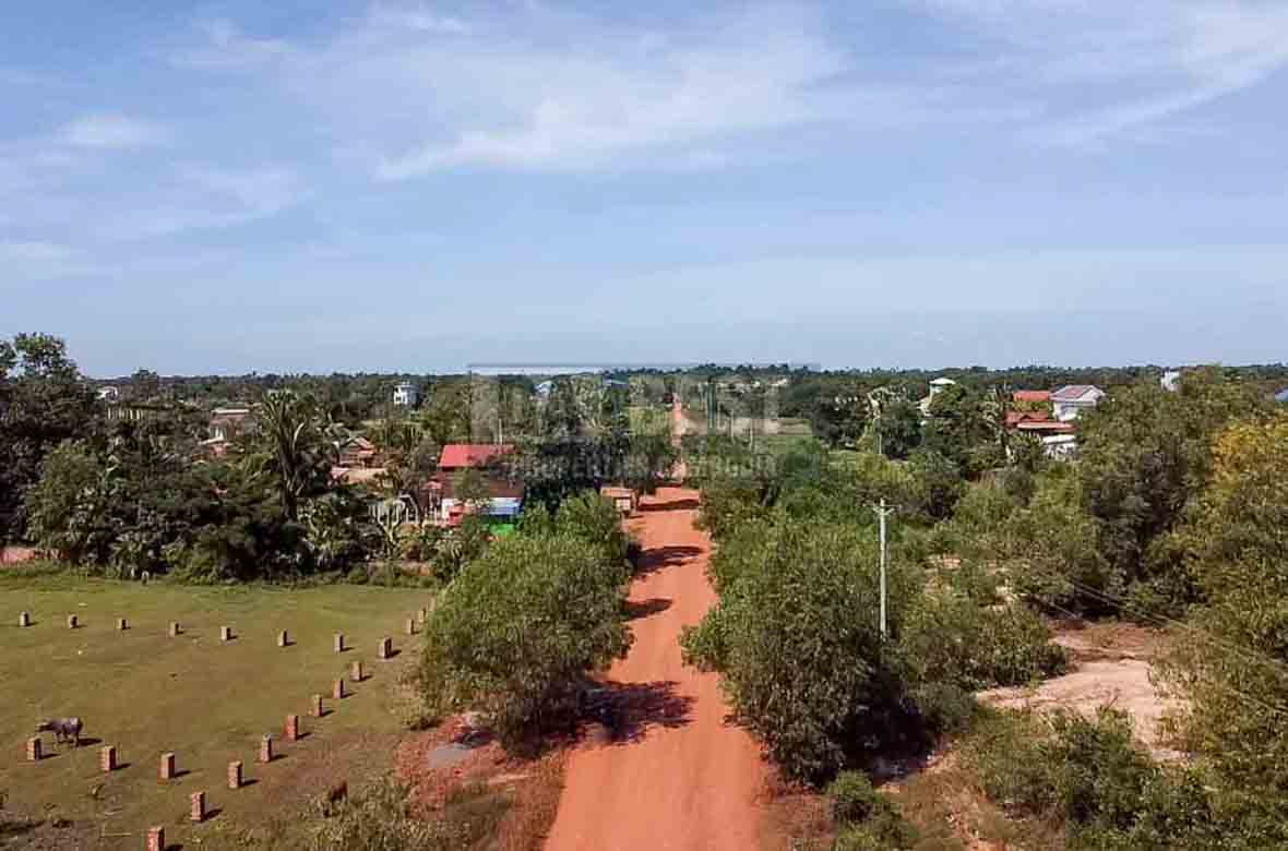 Land for Sale in Siem Reap - Near Phum Baitang and Angkor Golf