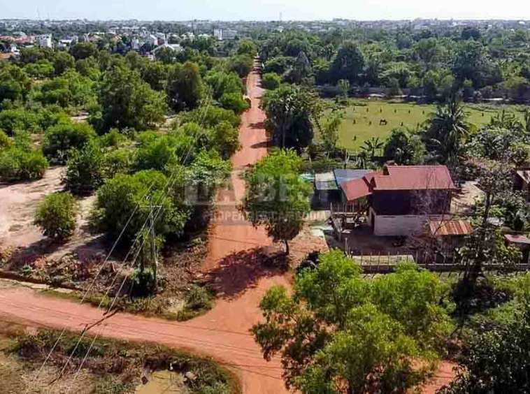 Land for Sale in Siem Reap - Near Phum Baitang and Angkor Golf