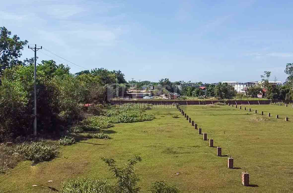 Land for Sale in Siem Reap - Near Phum Baitang and Angkor Golf