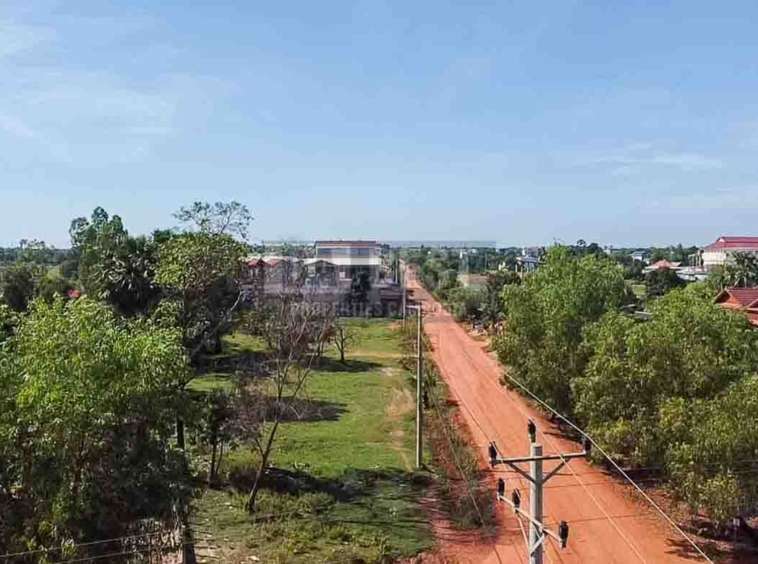 Land for Sale in Siem Reap - Near Phum Baitang and Angkor Golf